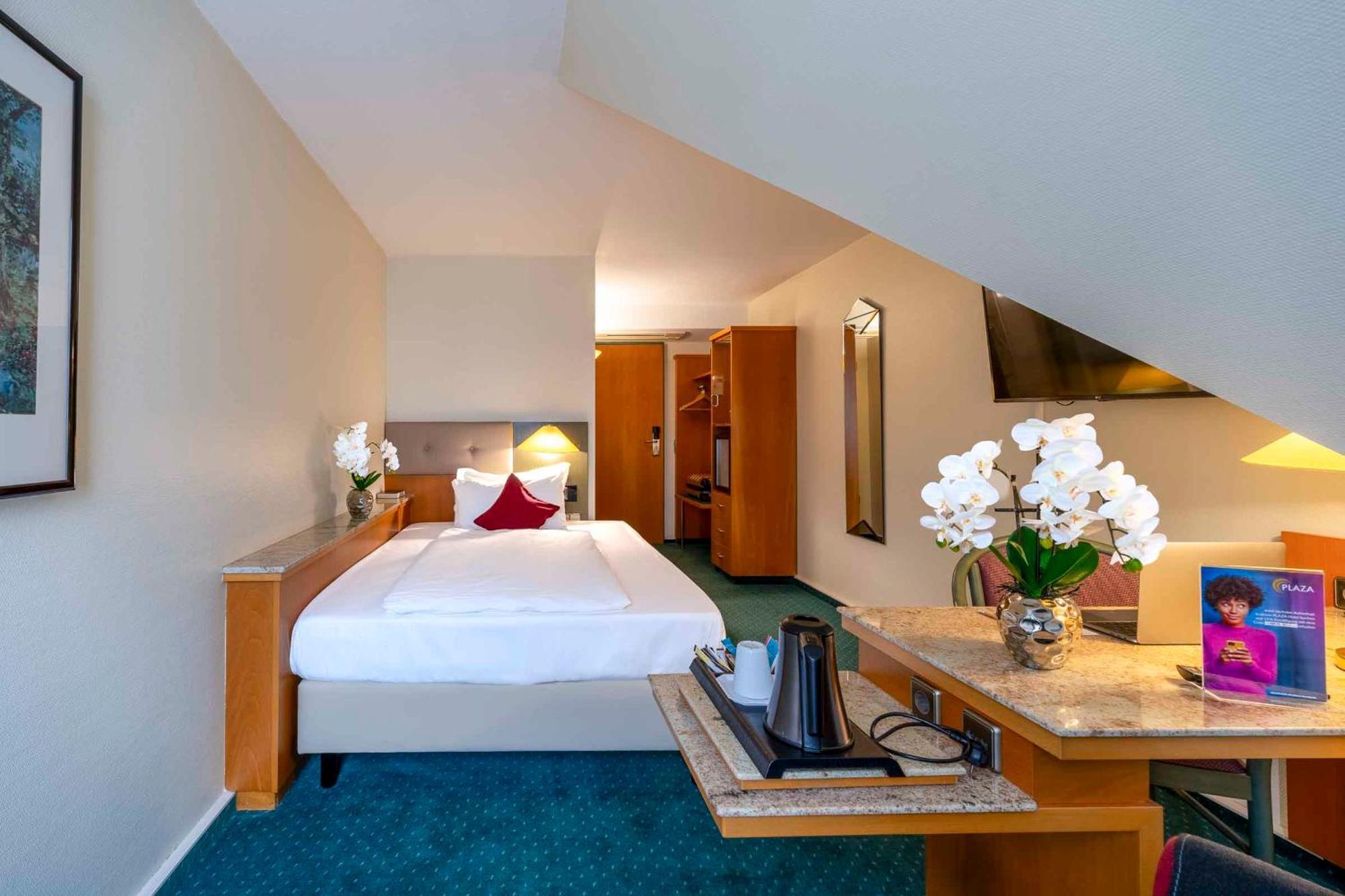 Plaza Inn Blankenburg Ditzingen, Sure Hotel Collection מראה חיצוני תמונה