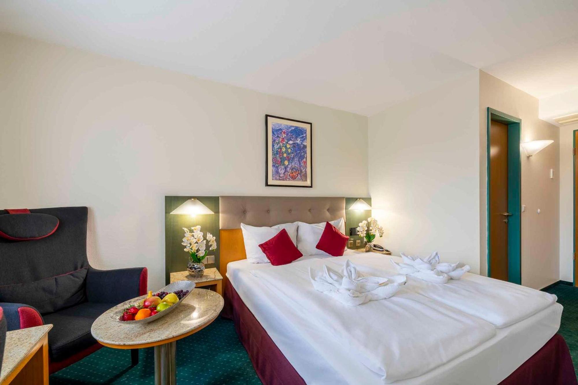 Plaza Inn Blankenburg Ditzingen, Sure Hotel Collection מראה חיצוני תמונה