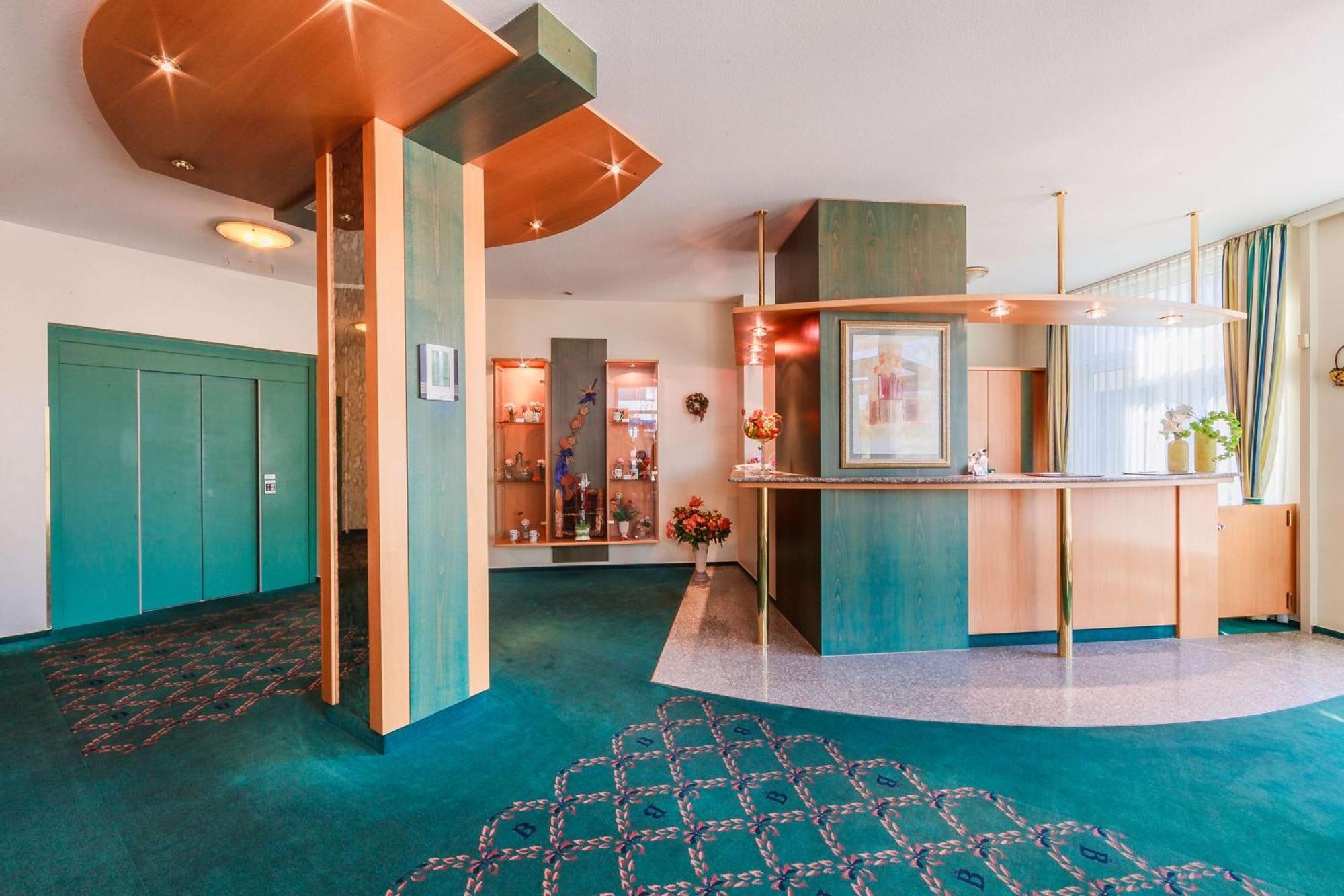 Plaza Inn Blankenburg Ditzingen, Sure Hotel Collection מראה חיצוני תמונה